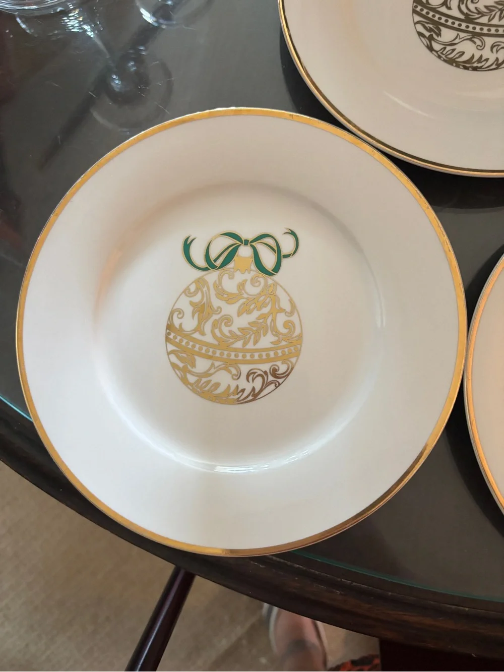 4 Pier 1 White & Gold Holiday Ornament Appetizer/Salad/dessert Plate